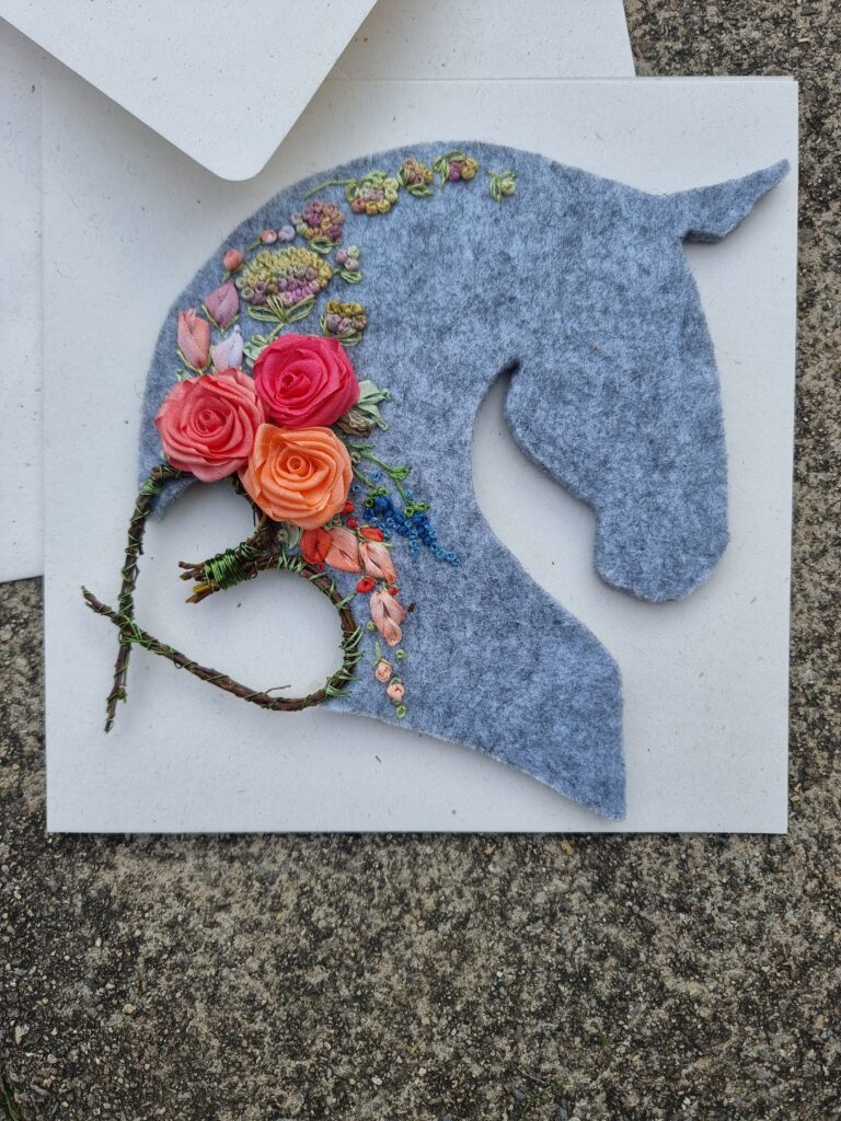 Pferde Karte, Geschenk / Geburtstagskarte für Pfrdeeliebhaber, Besticktes Kunstwerk